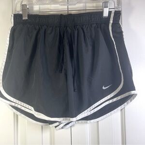 Women's Nike Tempo Shorts with liner Size‎ XLarge T6